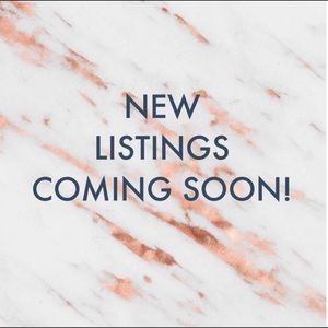 COMING SOON.... CLOSET CLEAN OUT! Stay tuned :)